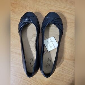 Black Sonoma women's flats